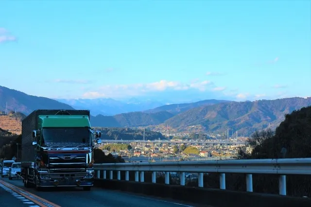 ドライバー募集中！！